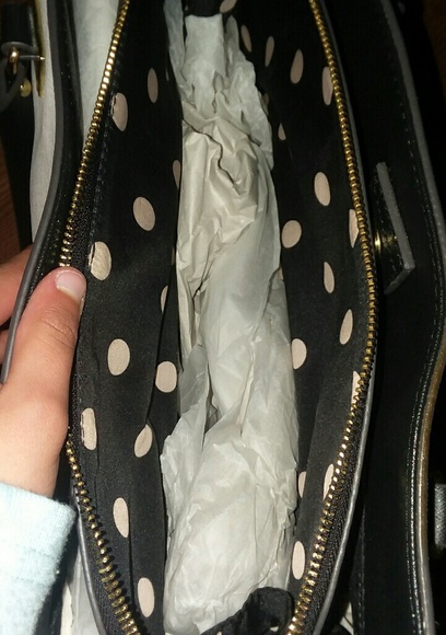 Anne Klein Handbag - Picture 6 of 8